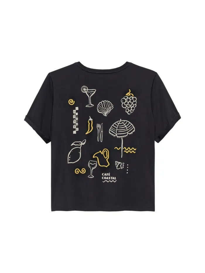 Graphic roll up sleeve Tshirt