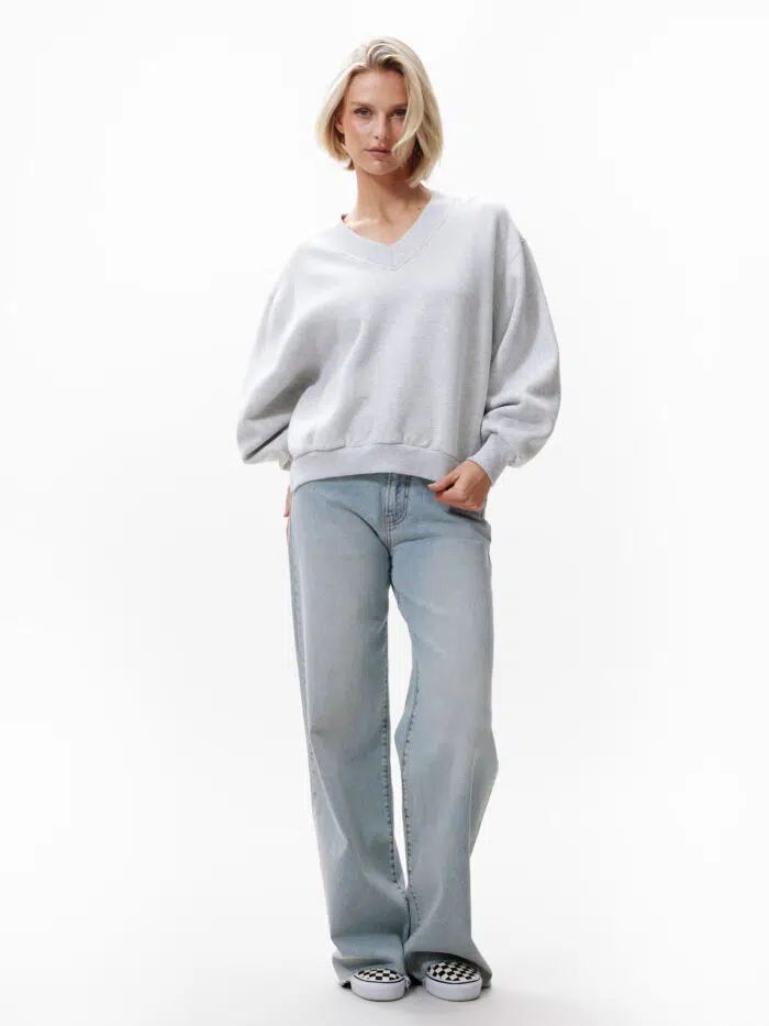 Sweater with Vneck - Afbeelding 4